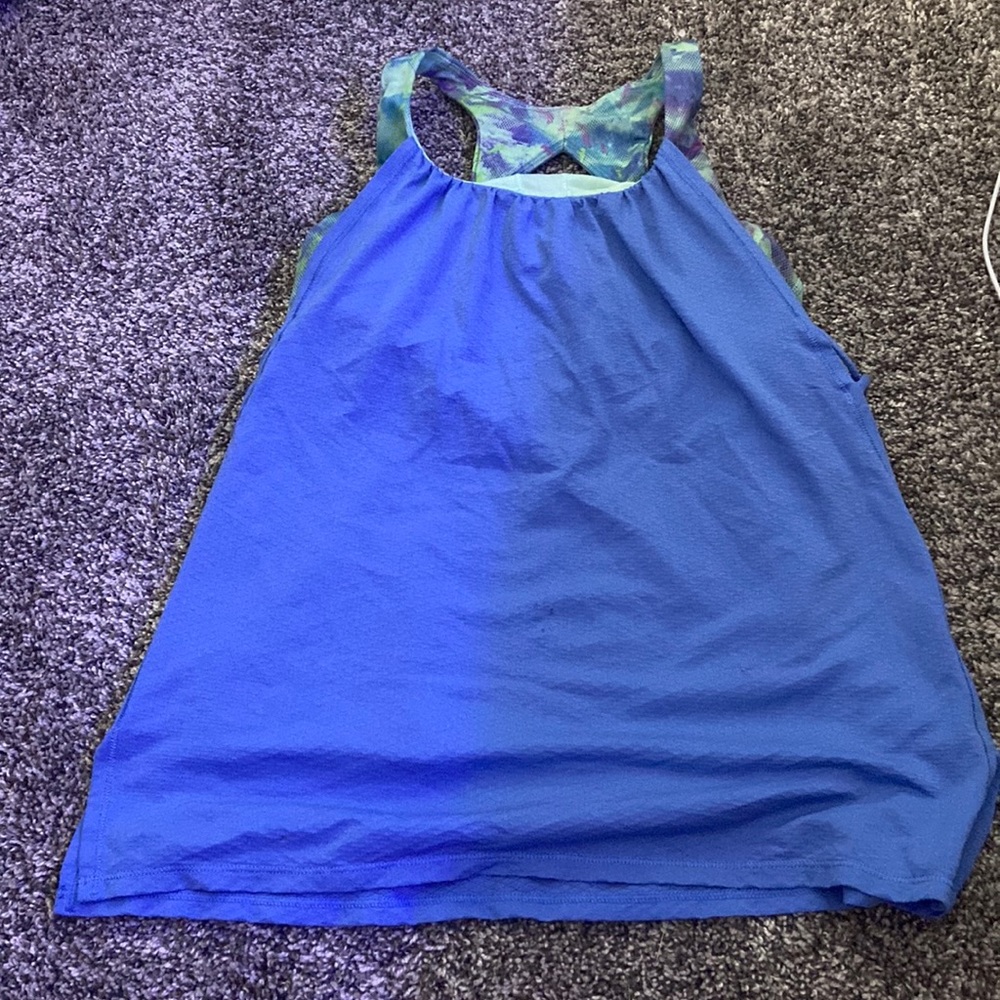 Aviva tank top size 12(kids) worn a lot